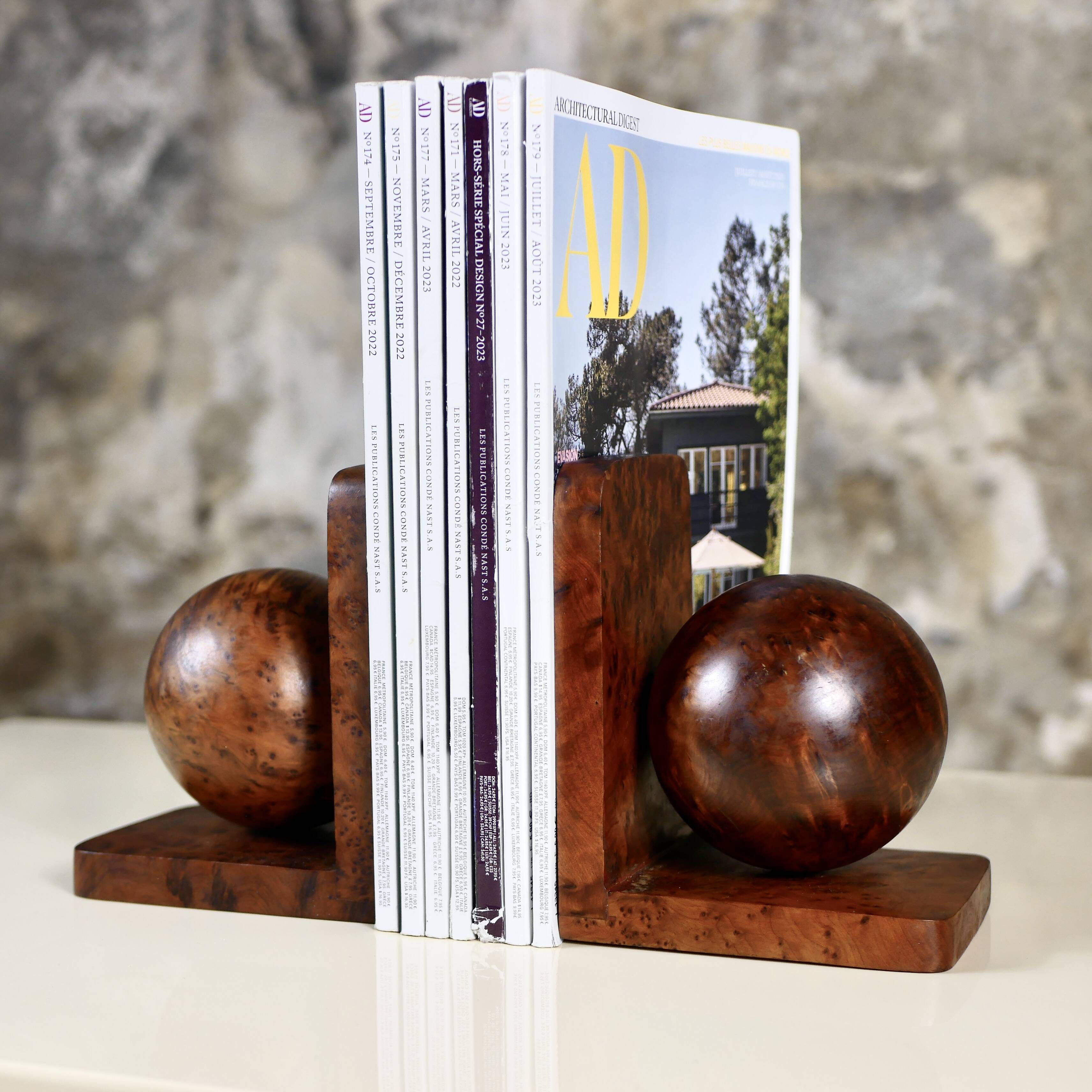 Pair of Art Deco bookends in cedar burl, France, 1930