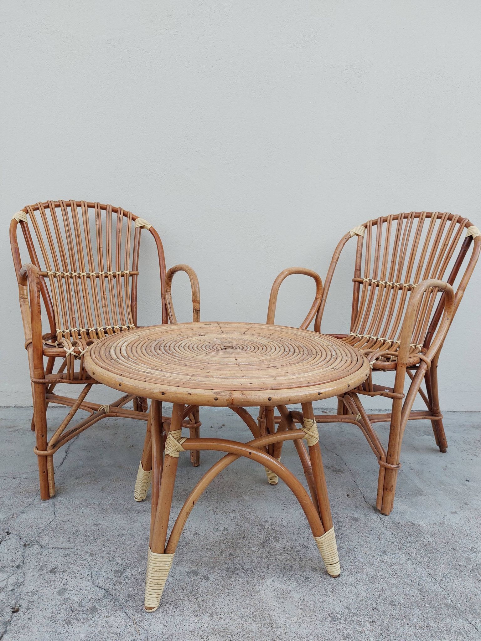 Set bench table and two armchairs in rattan 1950 vintage