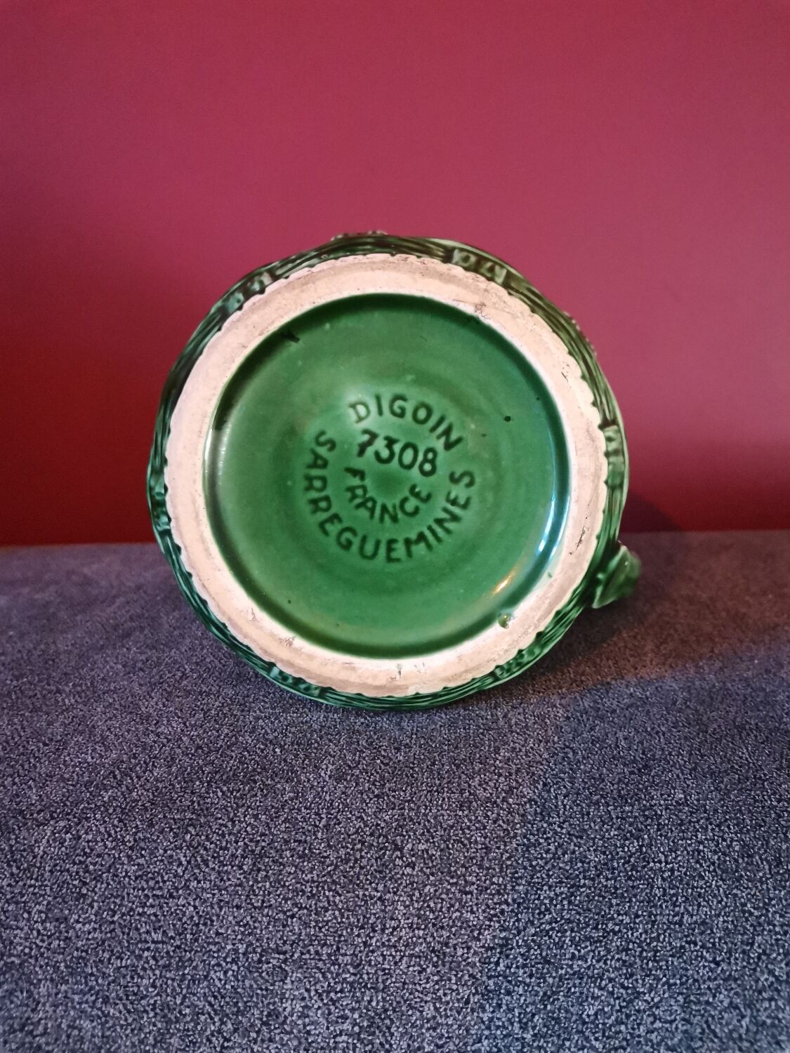 Green digoin slurry pitcher