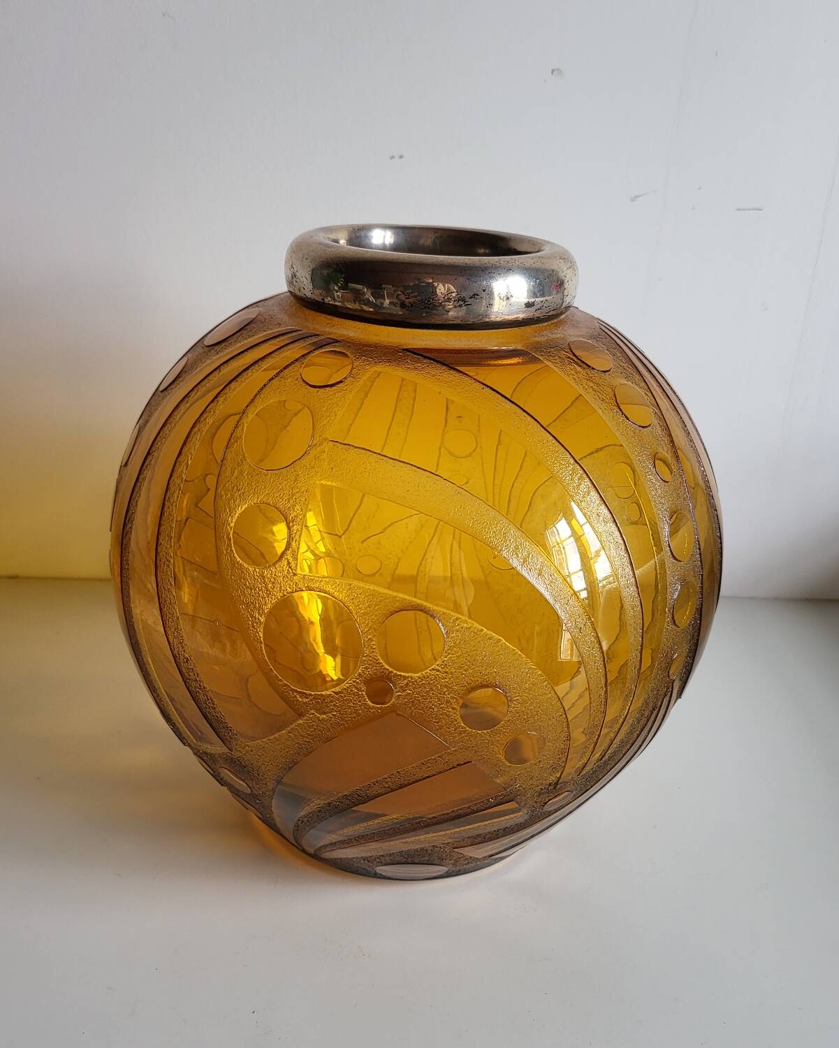Large round vase in tinted and smoked glass