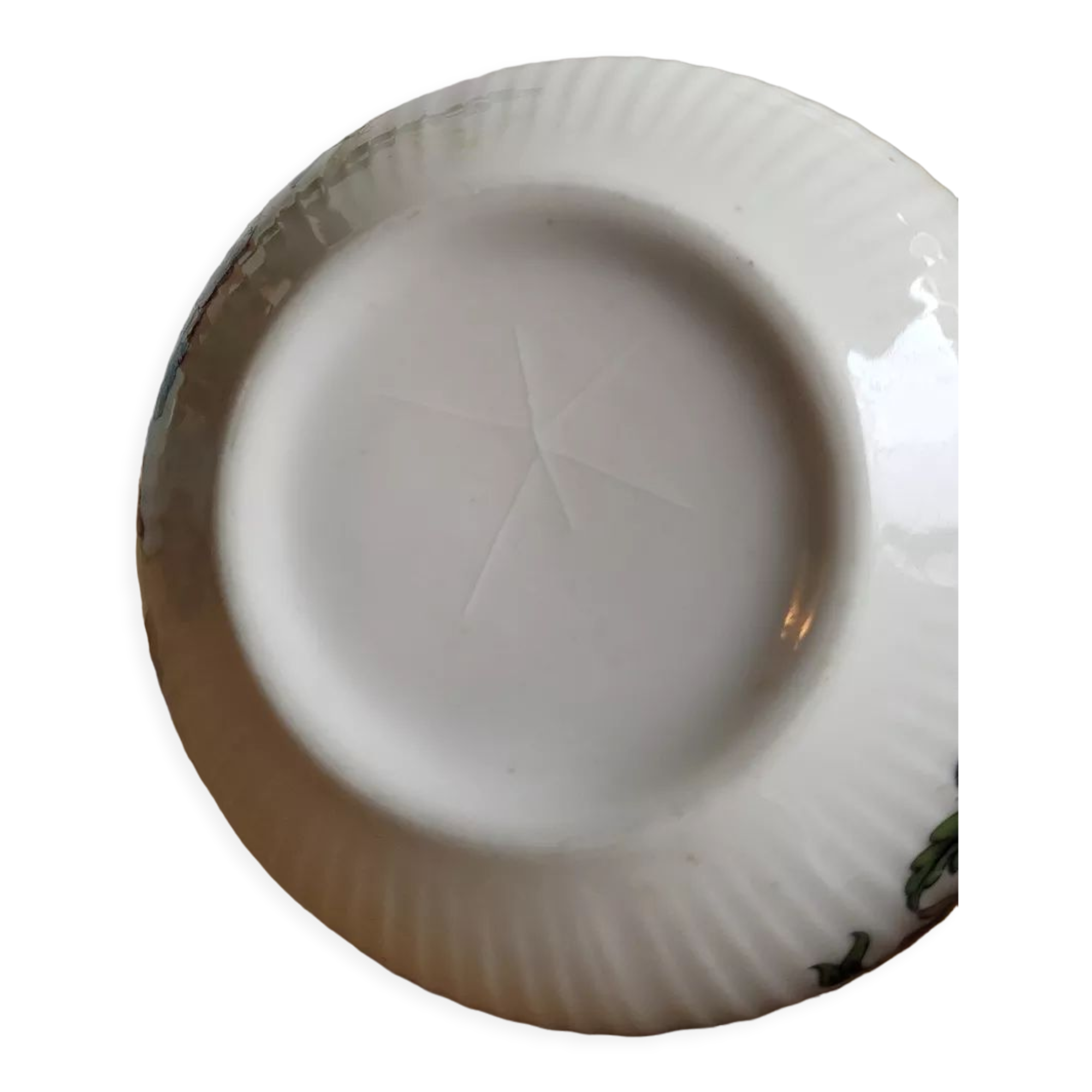 Porcelain bowl floral decoration