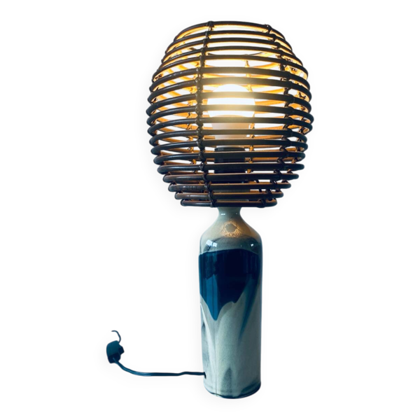 Lampe en céramique signée