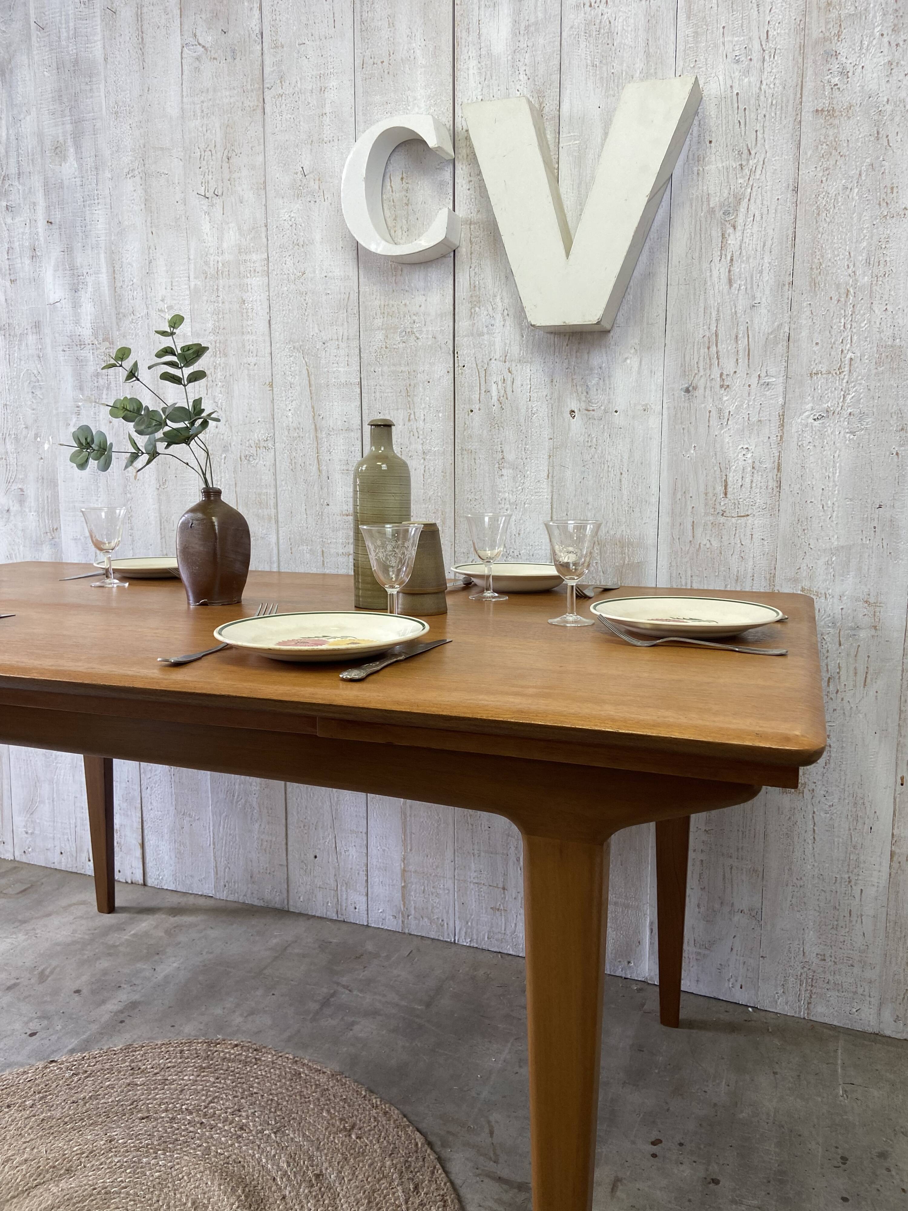 Scandinavian table