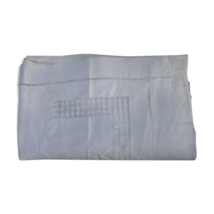 Drap ancien ajouré