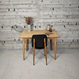 Table/desk with compass legs