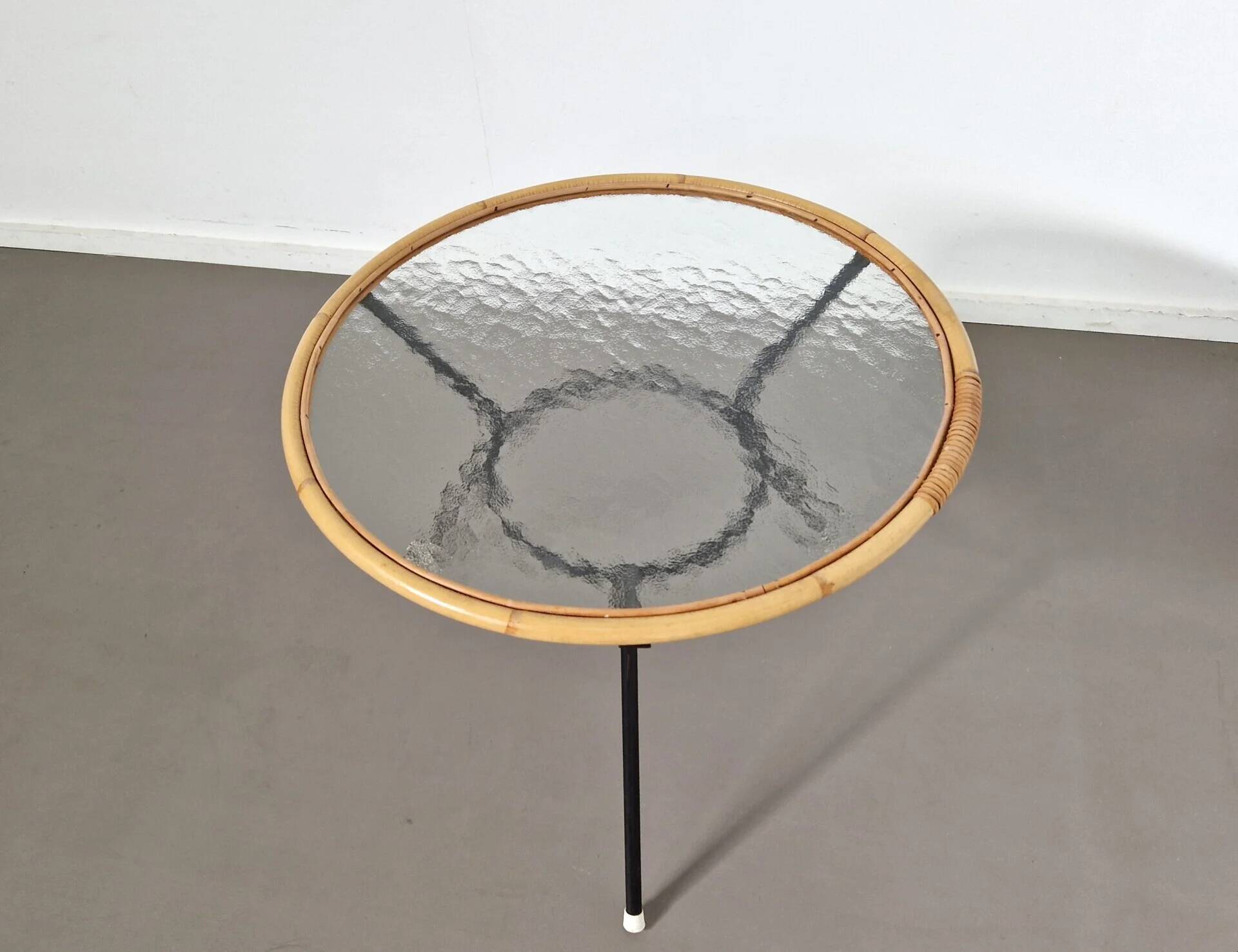 Rohé Noordwolde | Vintage rattan side table