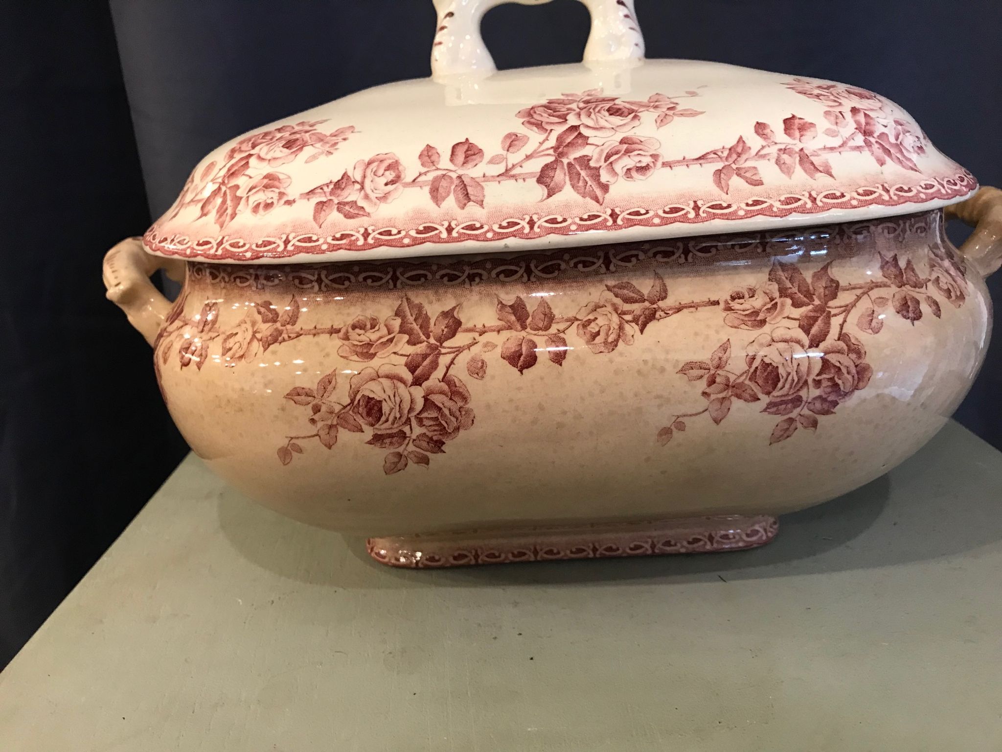 Tureen in faience choisy the king nineteenth floral decoration of roses
