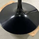 Eero Saarinen Tulip Dining Table by Knoll in black Marble
