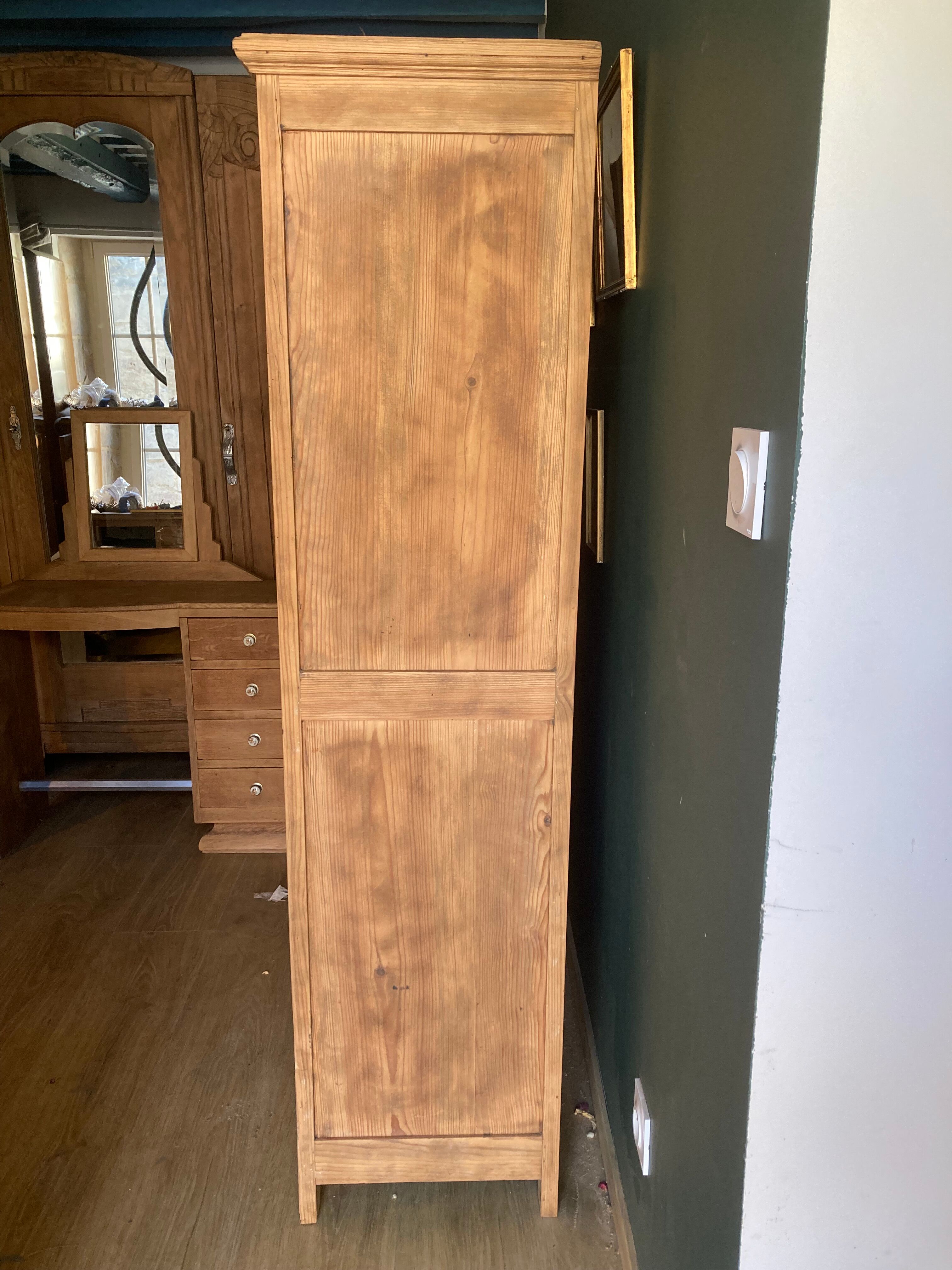 Art Deco Display Cabinet