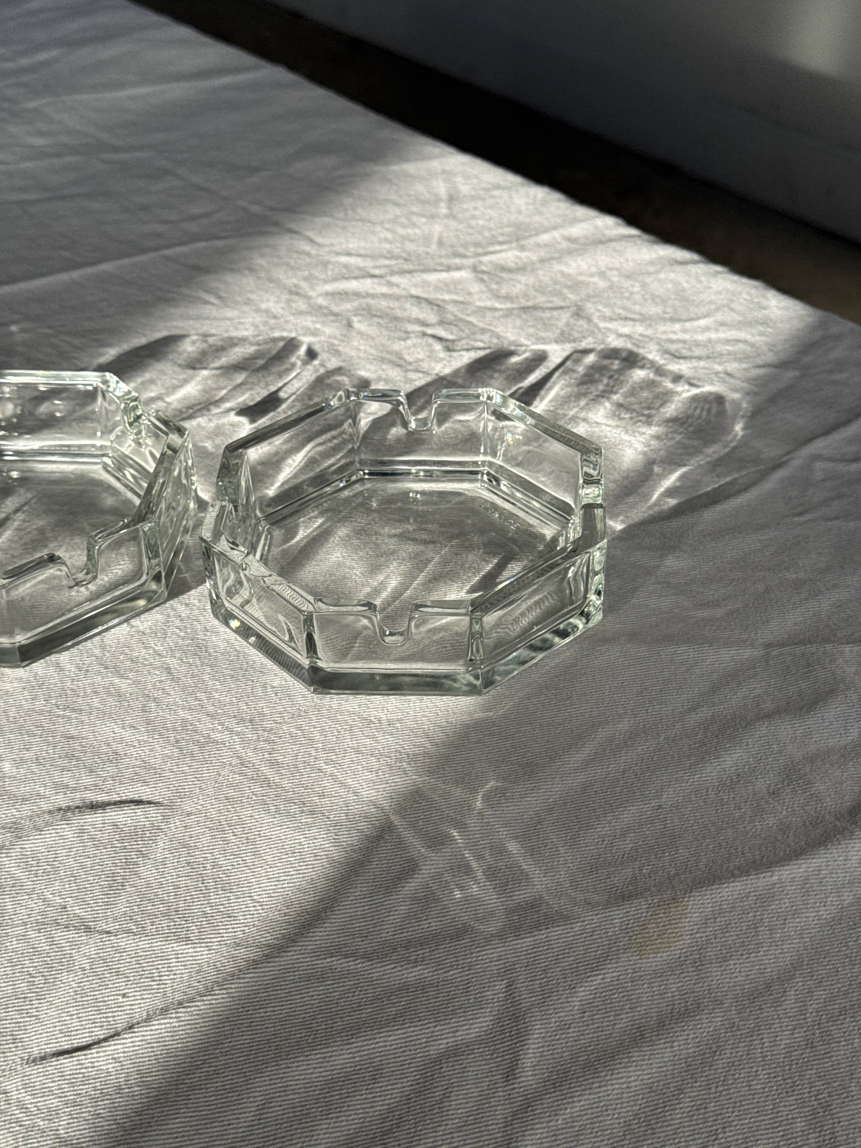 Set of 2 vintage octagonal glass ashtrays D11 H3.5