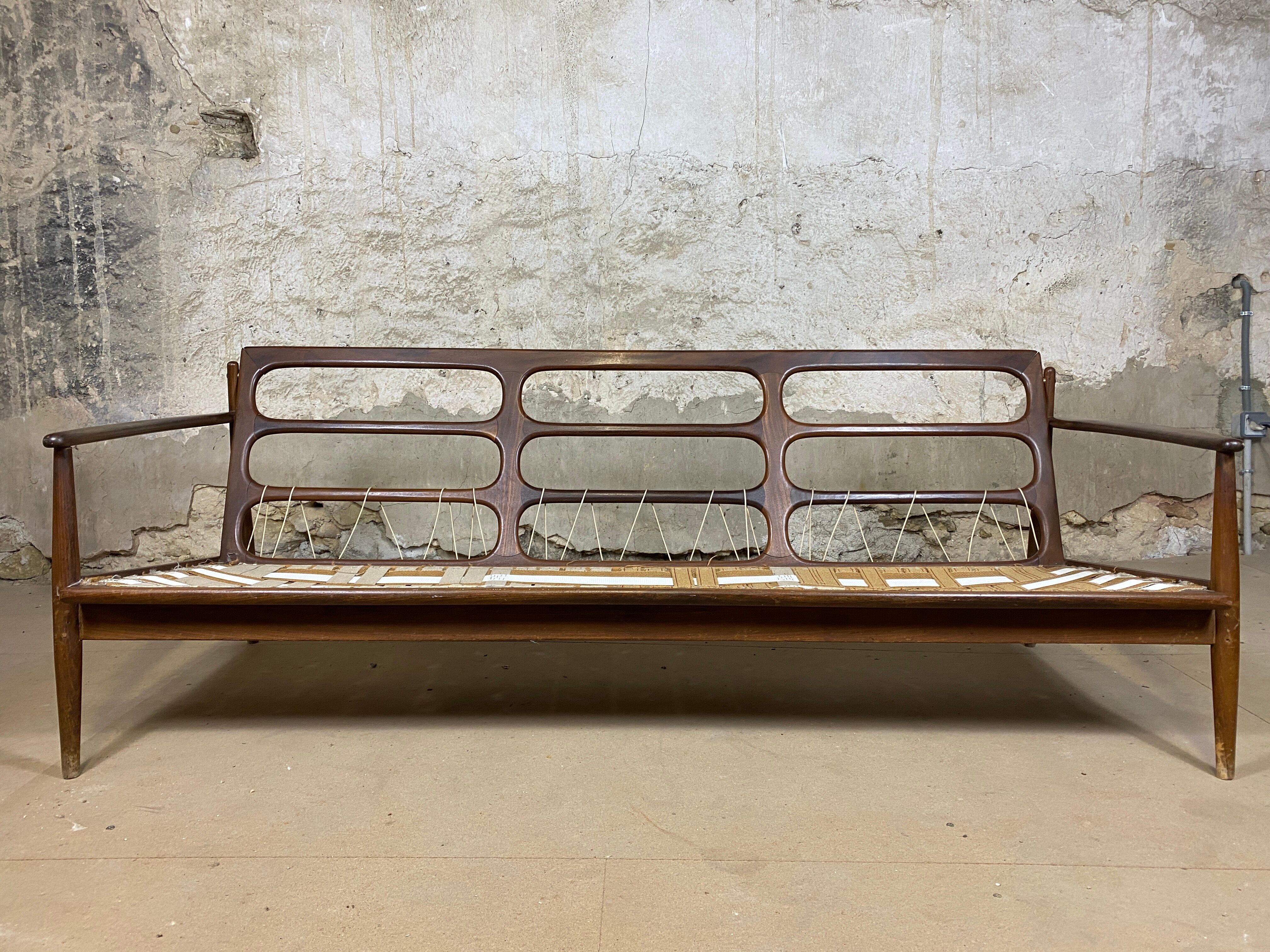 Scandinave bench