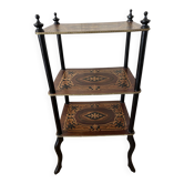 Sellette, table d’appoint Napoléon III à 3 plateaux en marqueterie