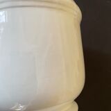 Cache-pot en faïence blanche