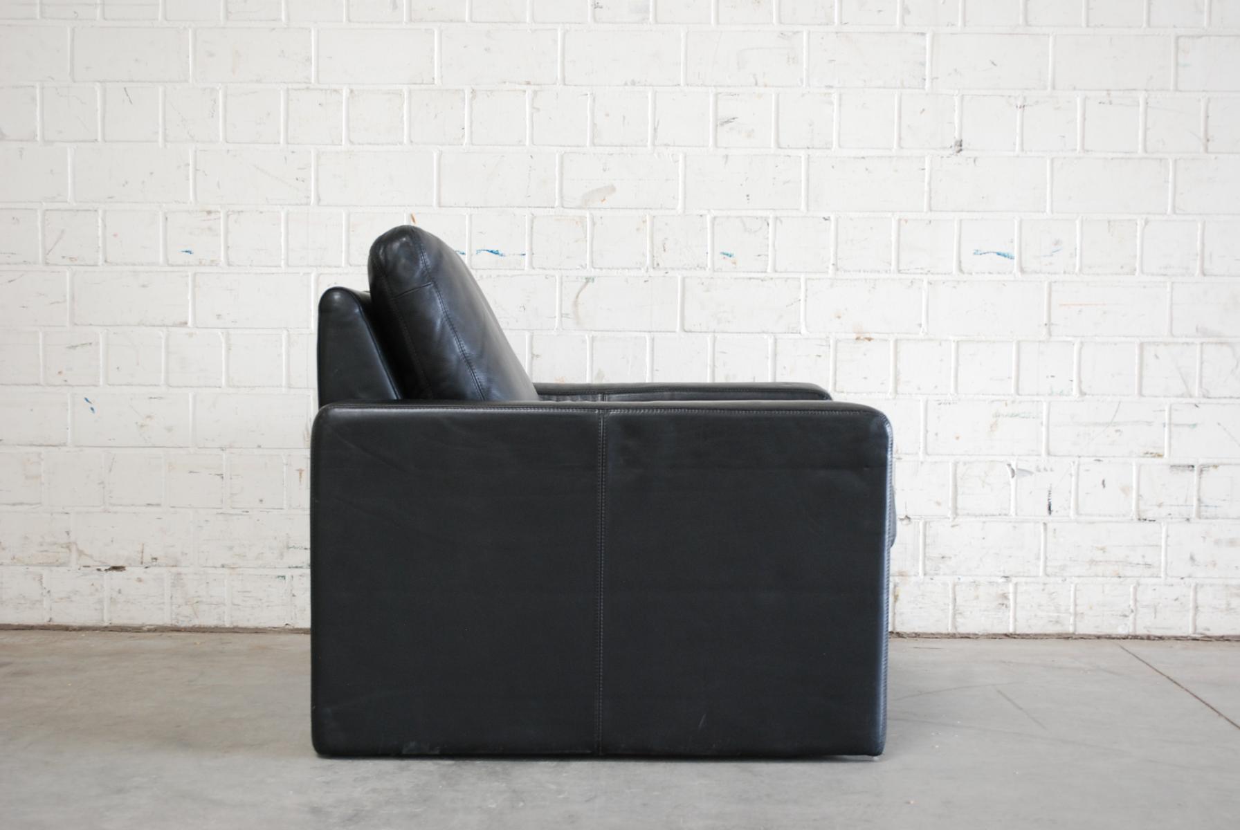 Conseta armchairs in Cor leather