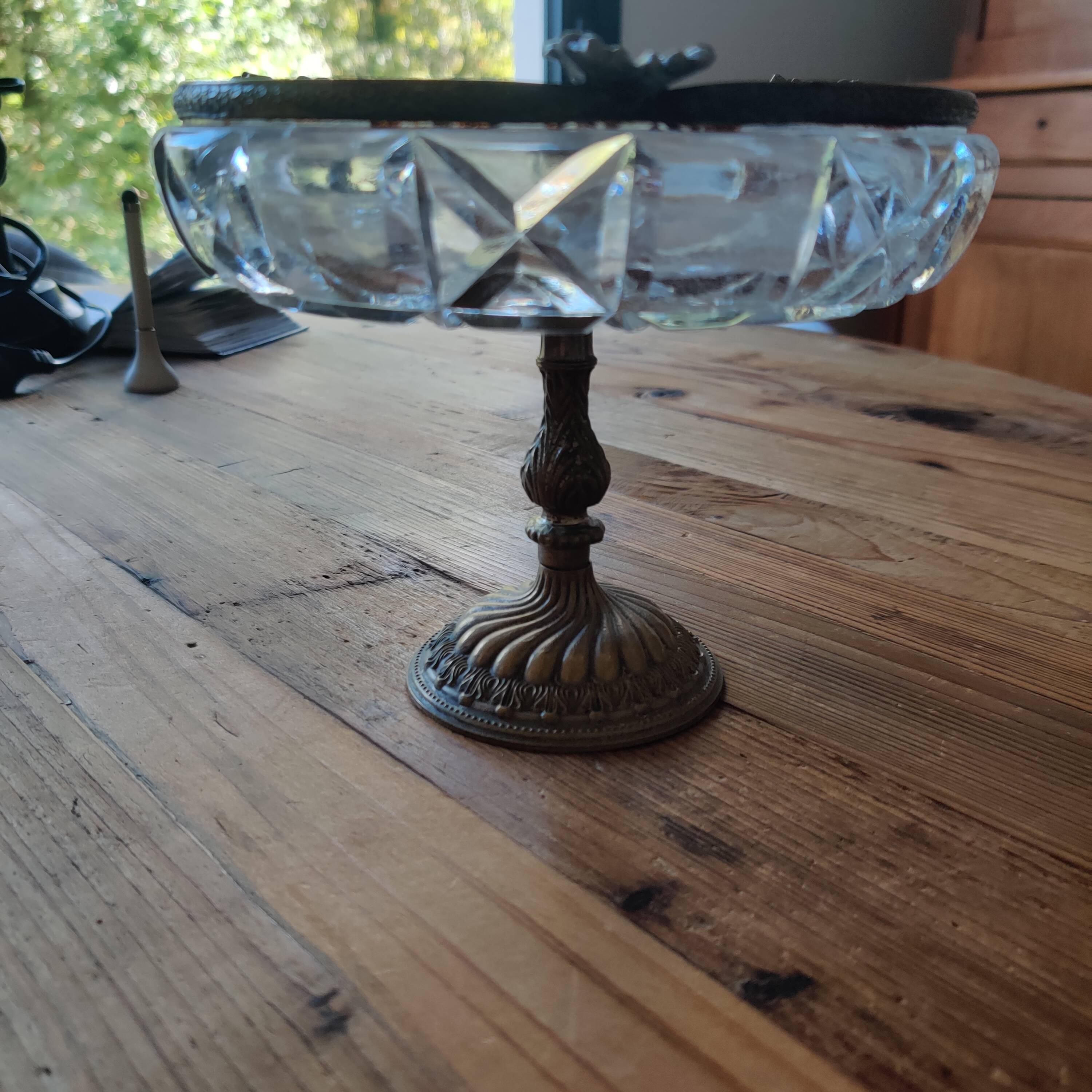 19th century cut crystal cup, circled in late 19th century brass