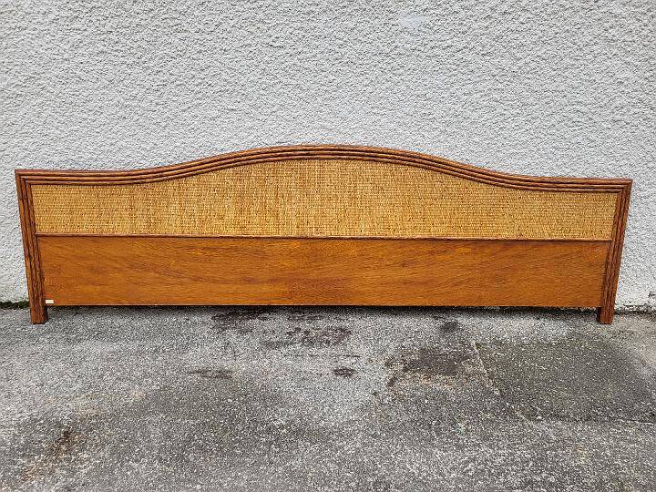 Tete de lit en rotin de maugrion