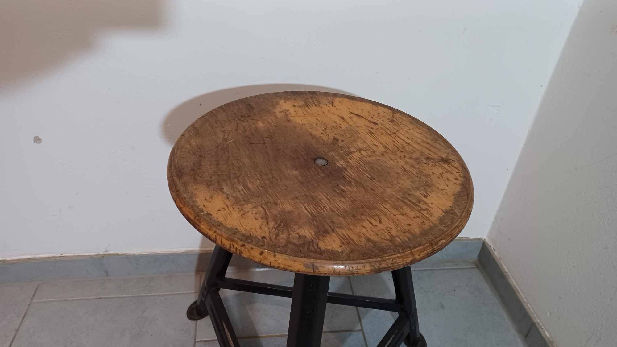 Tabouret métal & bois dans le style de Rowac années 1950/60. industriel