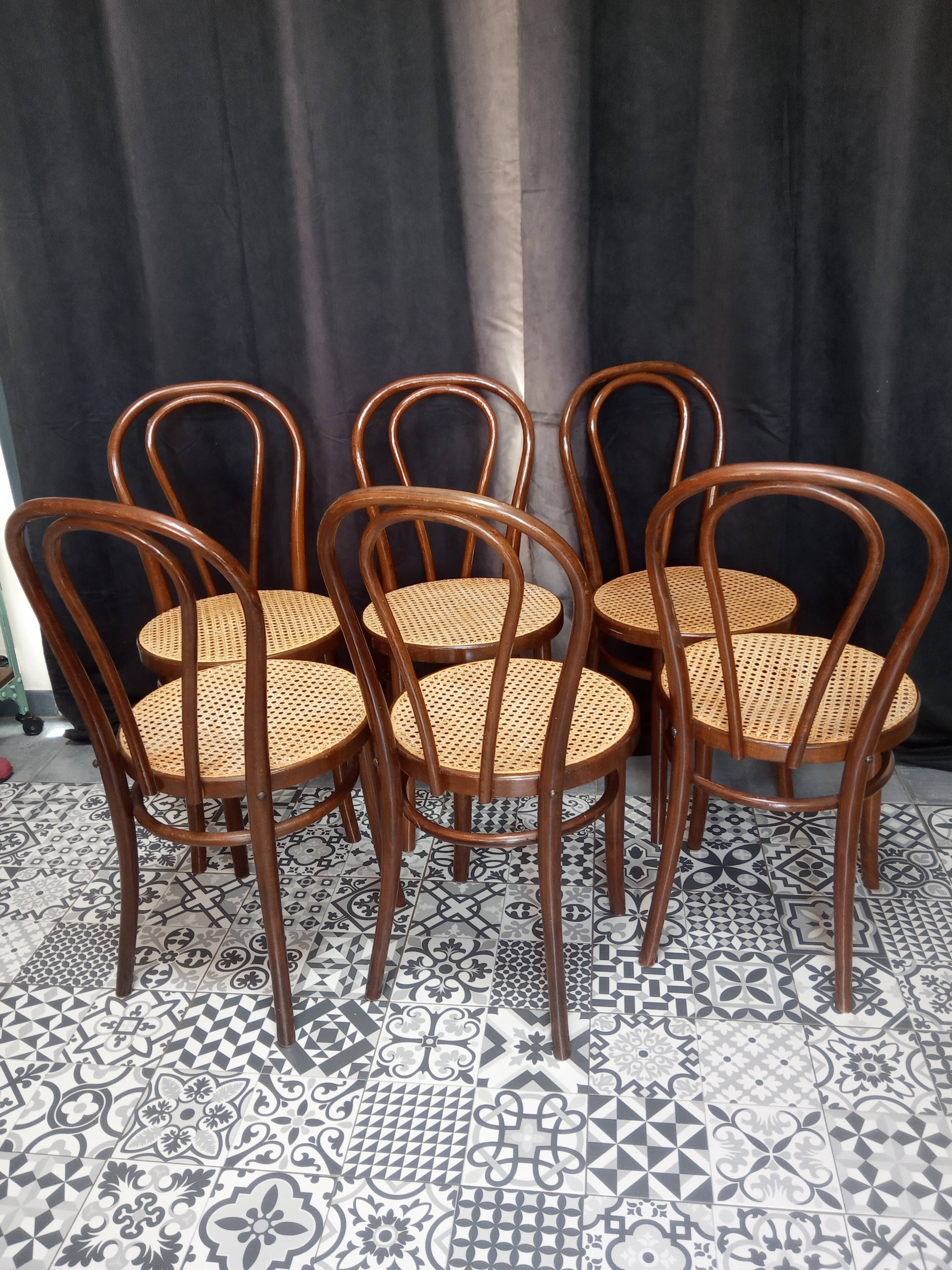 Lot of 6 chairs