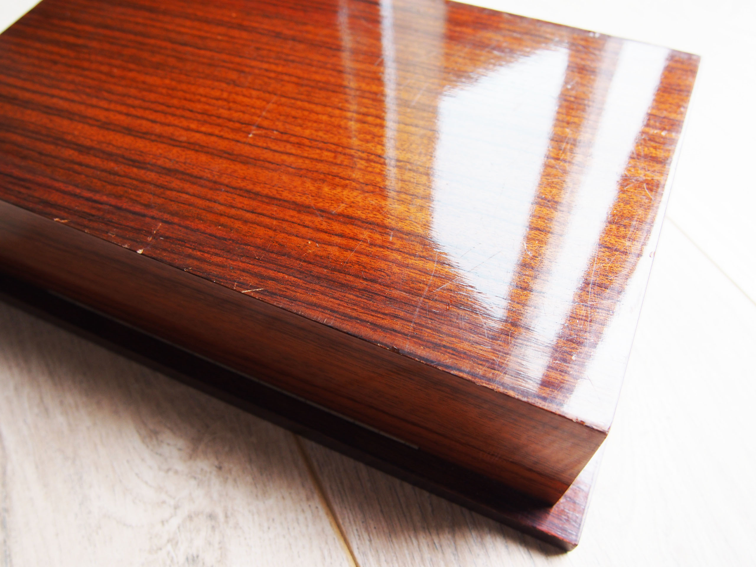 Box cigars and cigarettes