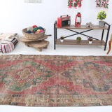 4x9 traditional hand-made vintage rug 284x134cm