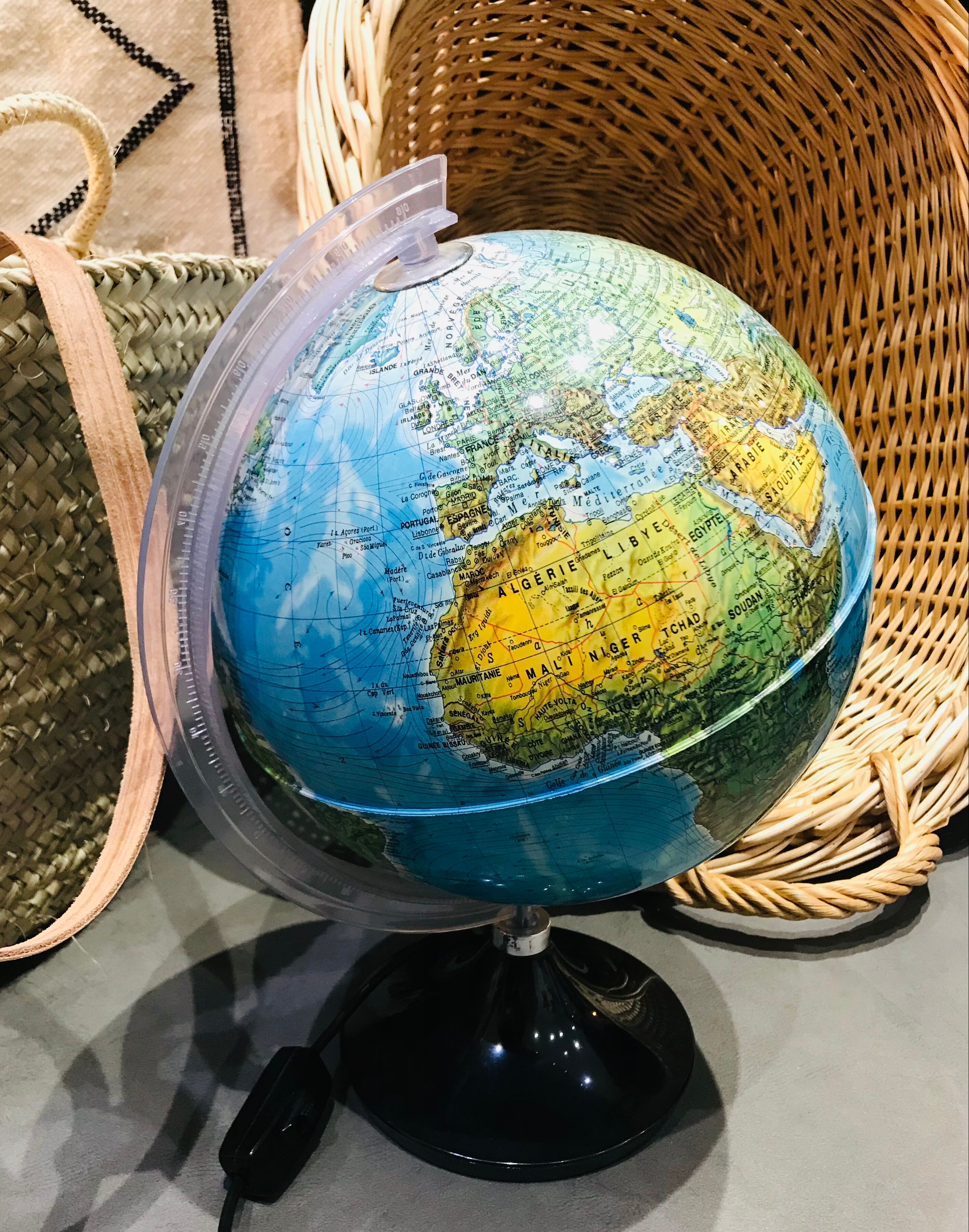 Luminous globe Italian 90s