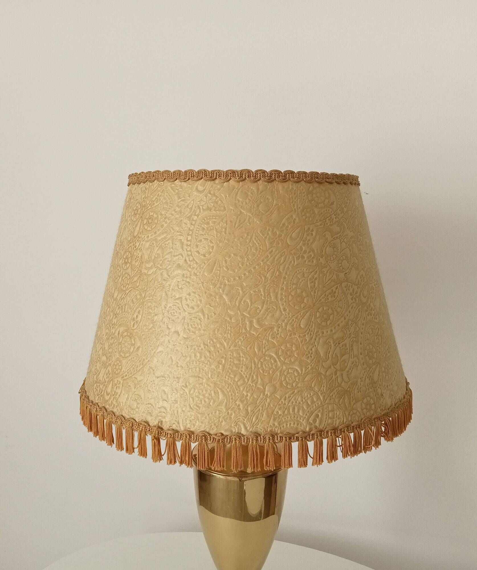 Art deco living room lamp in golden brass from the 1950s