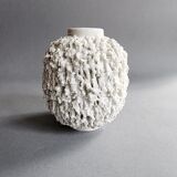Gunnar Nylund Chamotte -Hedgehog vase