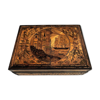 Sewing box in straw marquetry nineteenth century