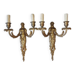 Paire d'appliques cariatides