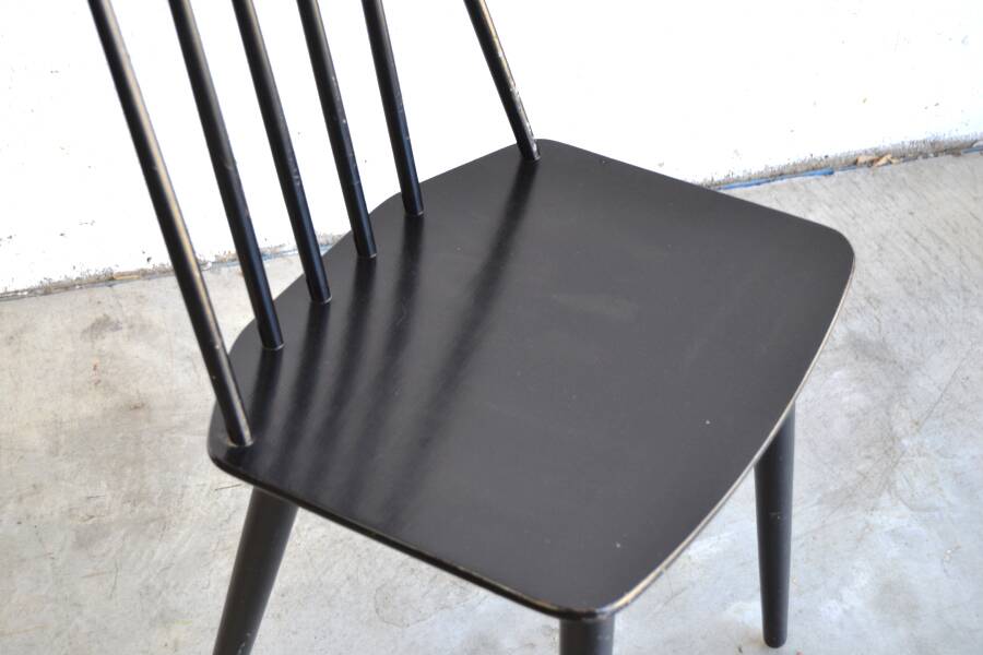 Set of four chairs by Folke Pâlsson, model J77