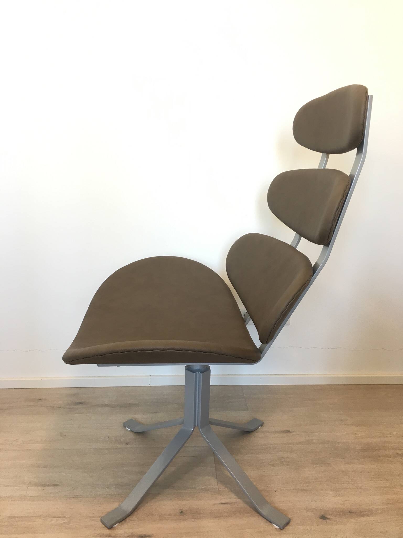 Corona Lounge Chair by Poul M. Volter, Model EJ 5, 1970