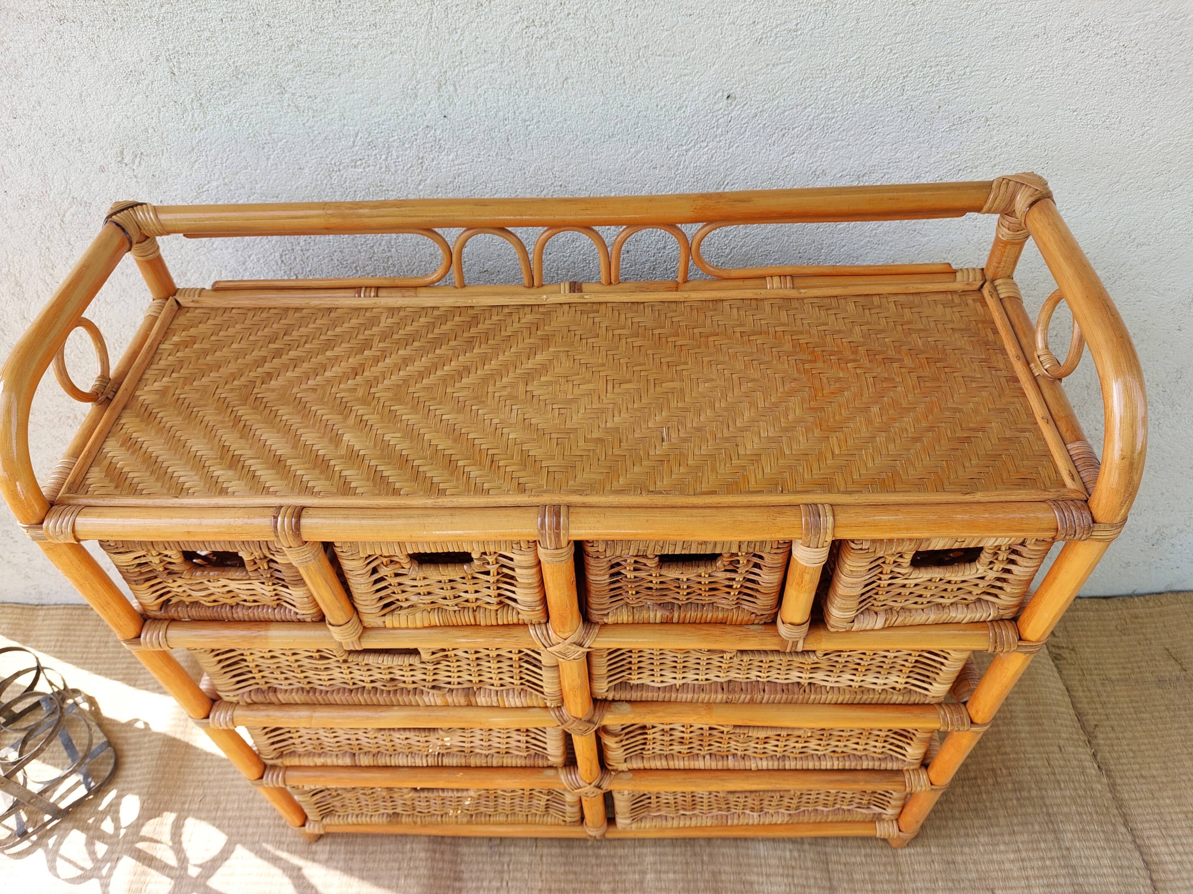 Commode en osier