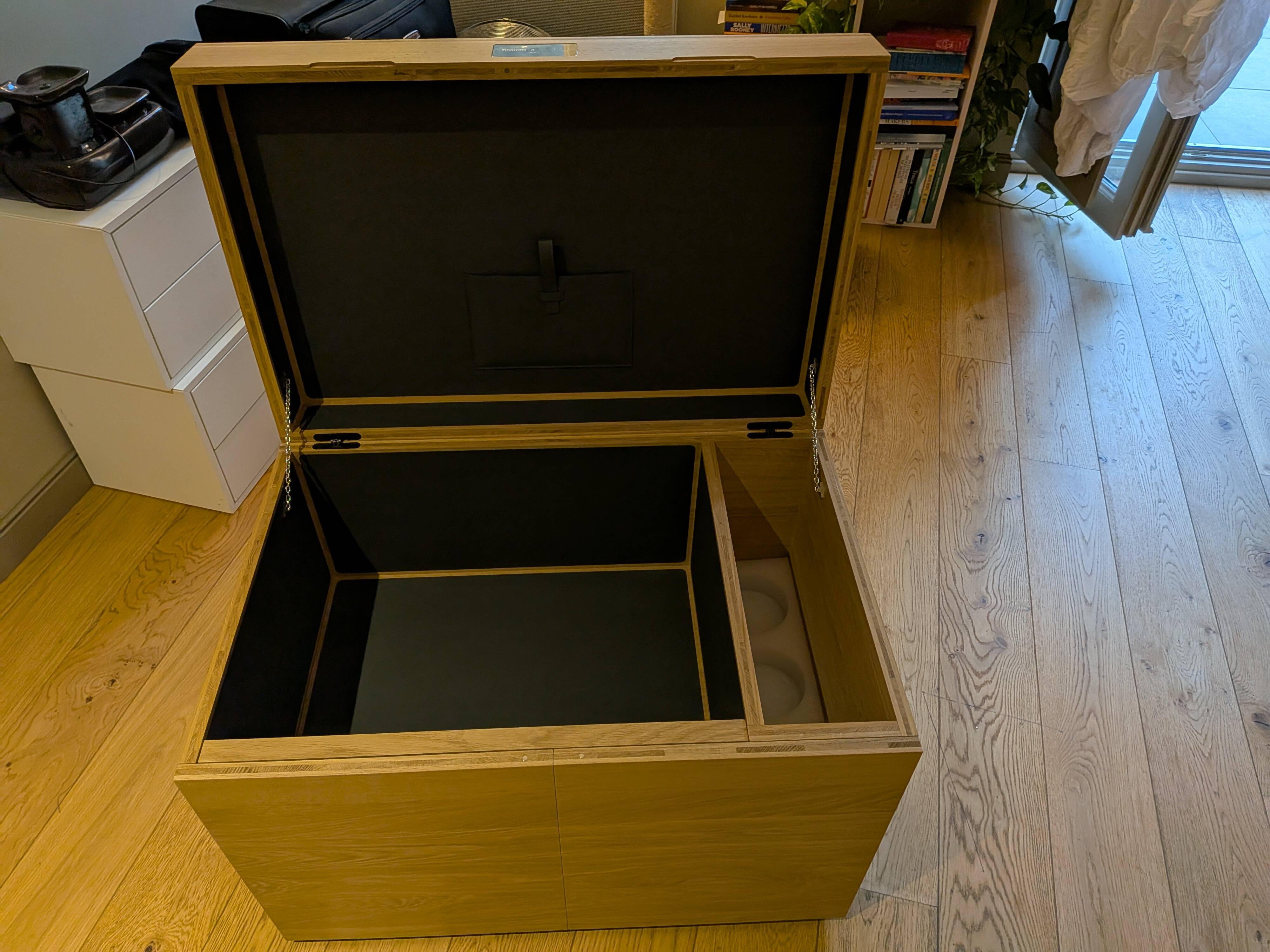 Malle Trio Ruinart – design by Ron Arad (box only)