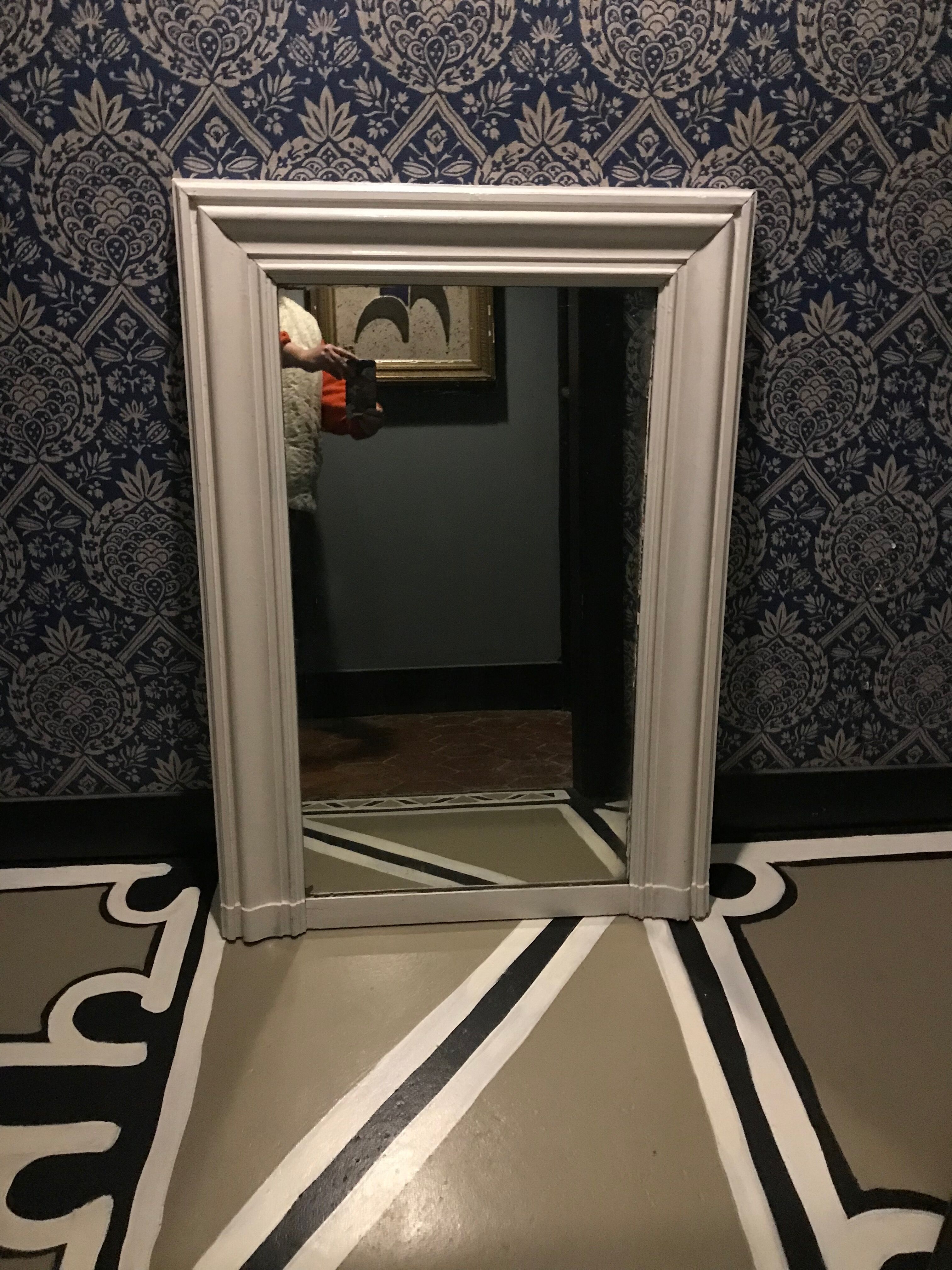 Pop-up Christmas 2022 Mirror Louis Philippe.