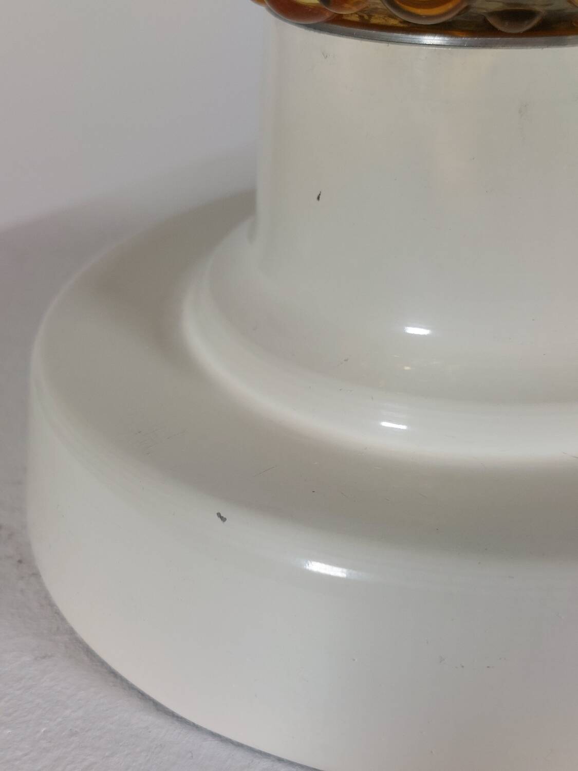 Lampe de table vintage en aluminium et verre à bulles pressées