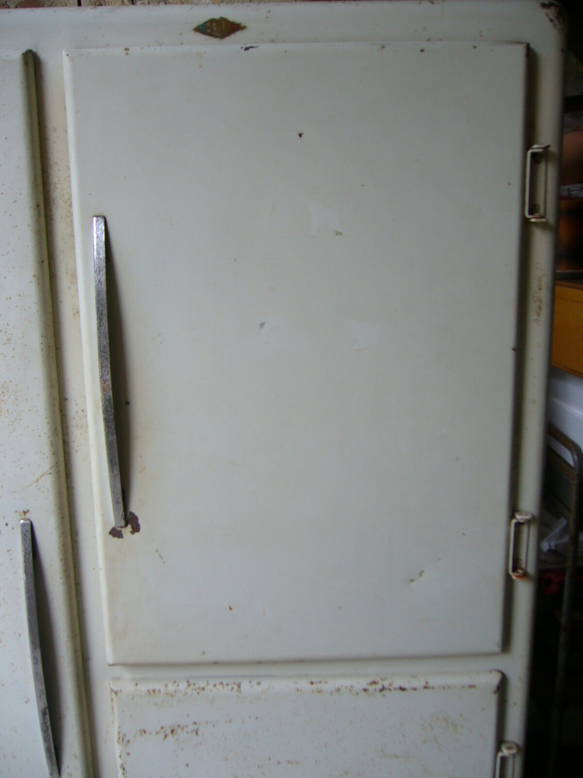 Three-door metal cabinet old CDS France