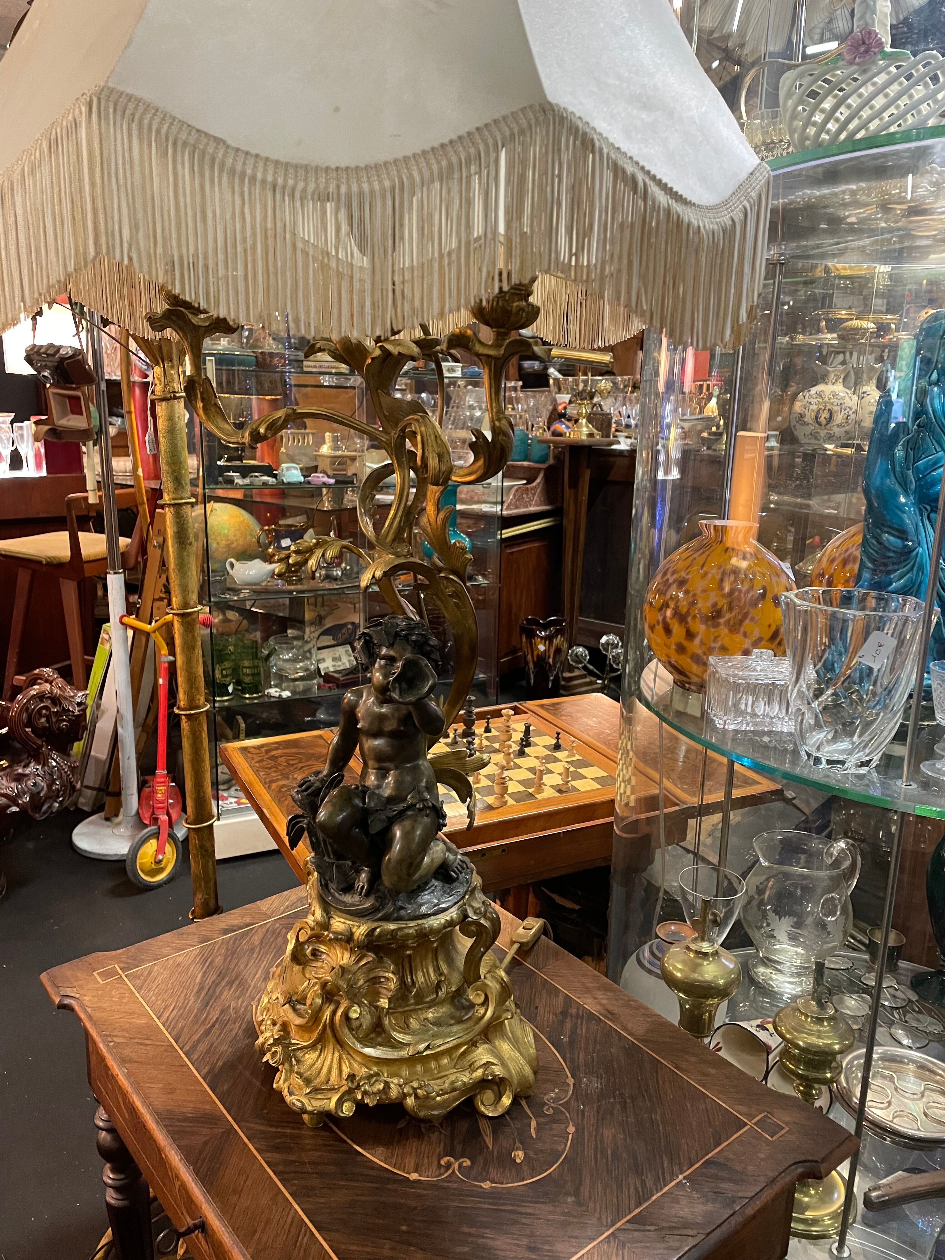 18th bronze table lamp