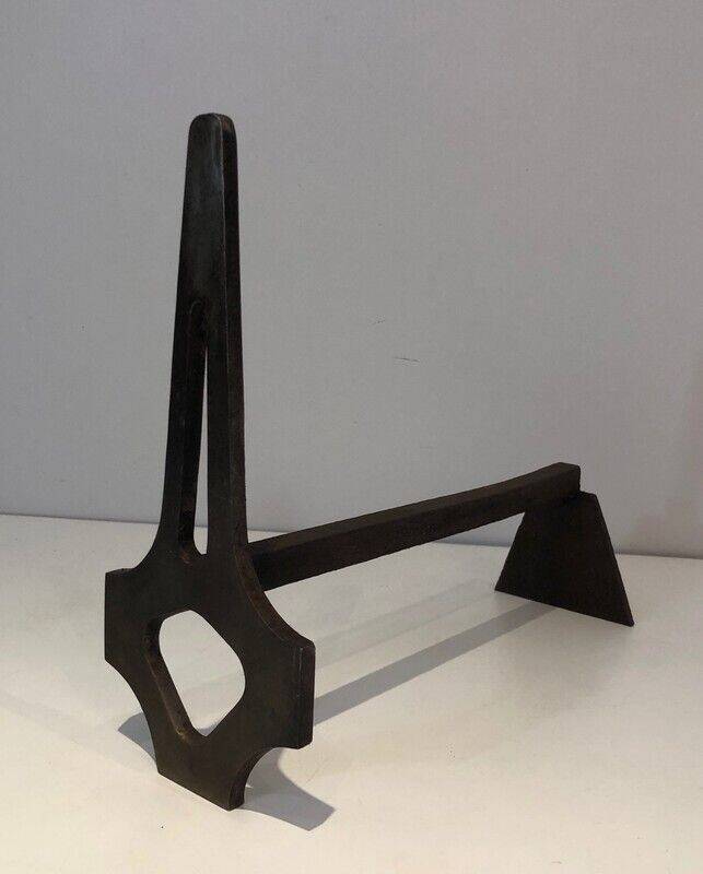 Paire de chenets modernistes en acier et fer forgé
