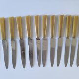 Set of 12 bakelite knives