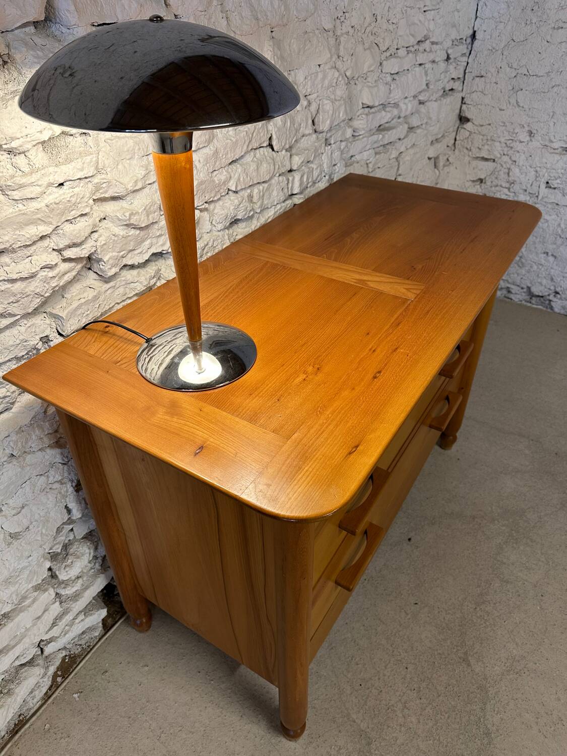 Vintage Regain House Chest of Drawers