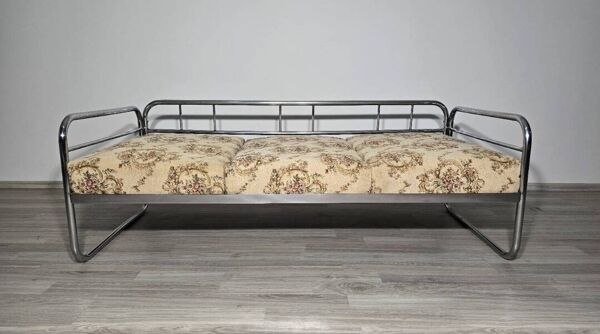 Canapé Bauhaus chromé par Robert Slezak pour les usines Slezak, années 1930