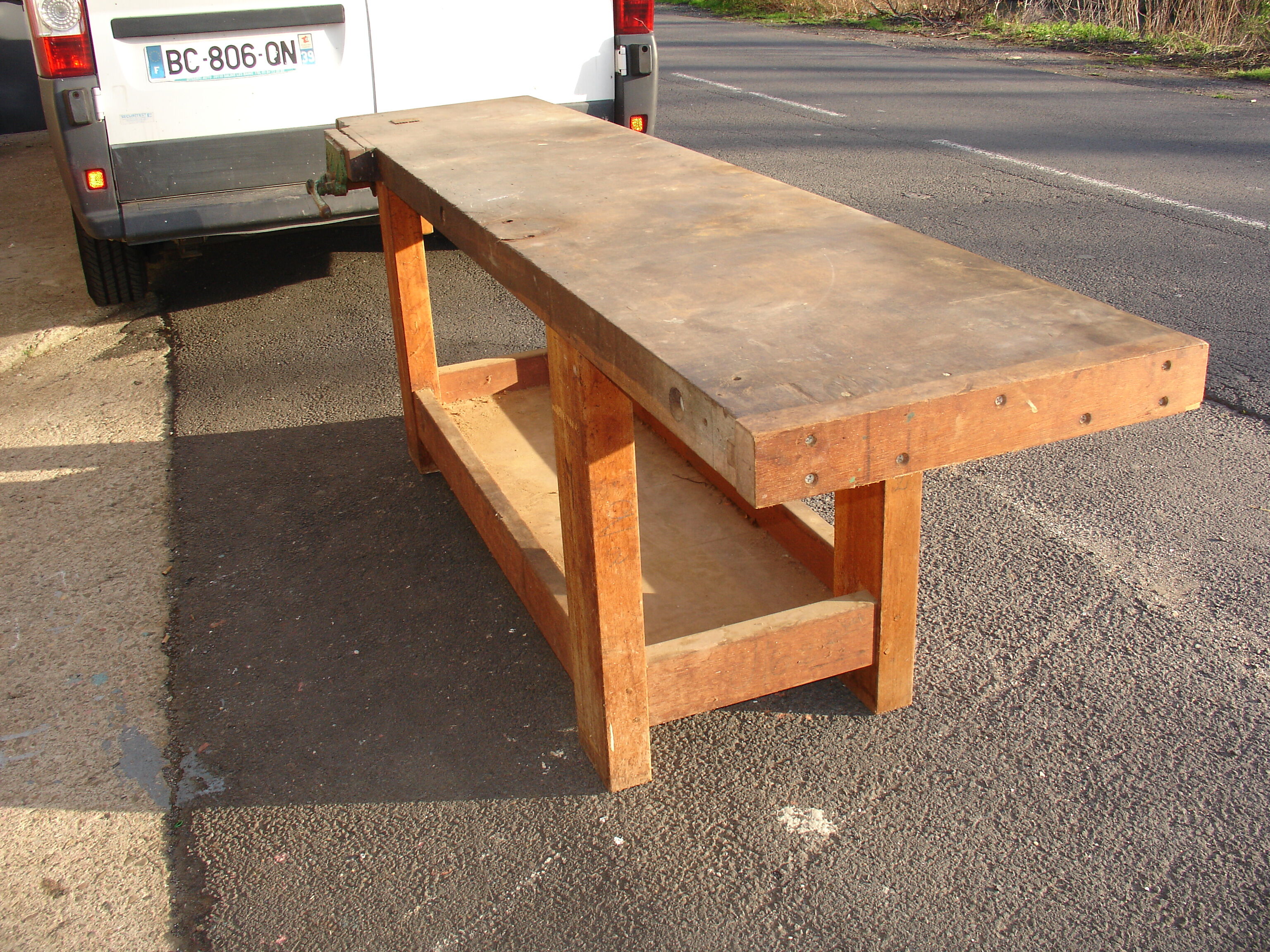 Set of cabinetmaker mahogany with his quick press