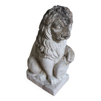 Lion garden statue in reconstituted stone