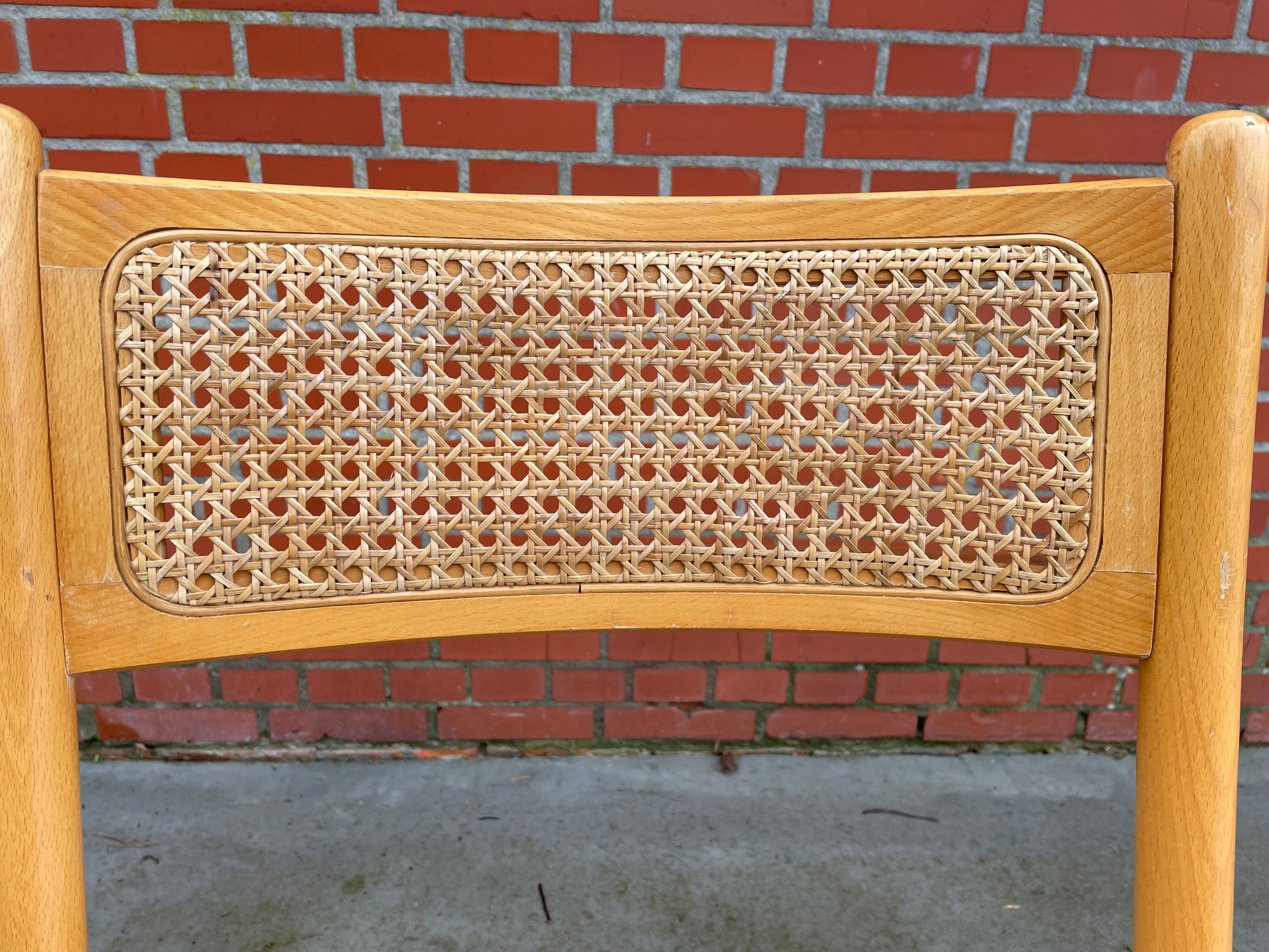 Vintage cesca style wooden folding chair design