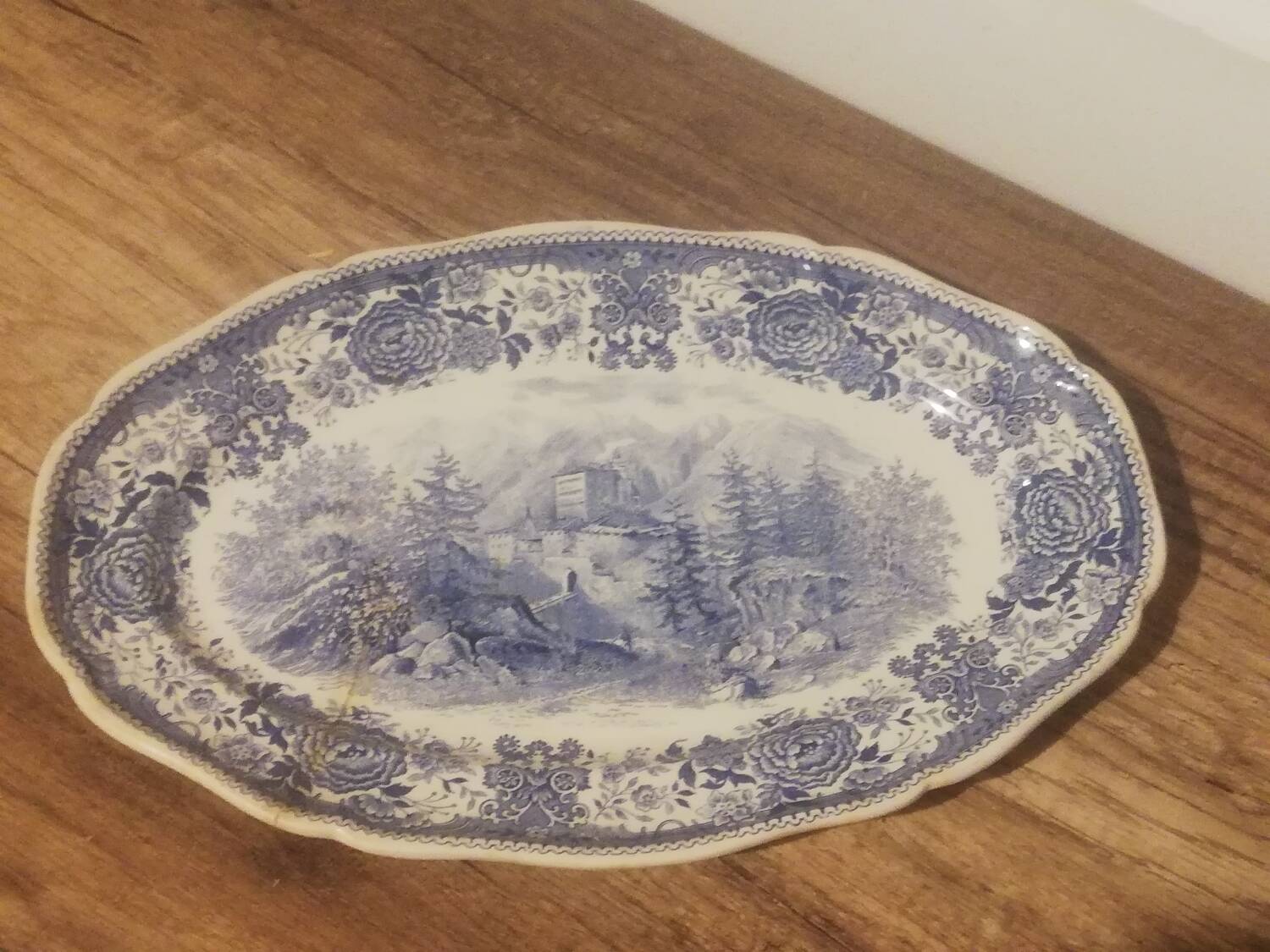 Villeroy Boch oval dish