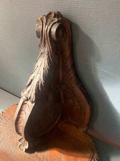 Wall console in carved wood, old harness, eighteenth century, France