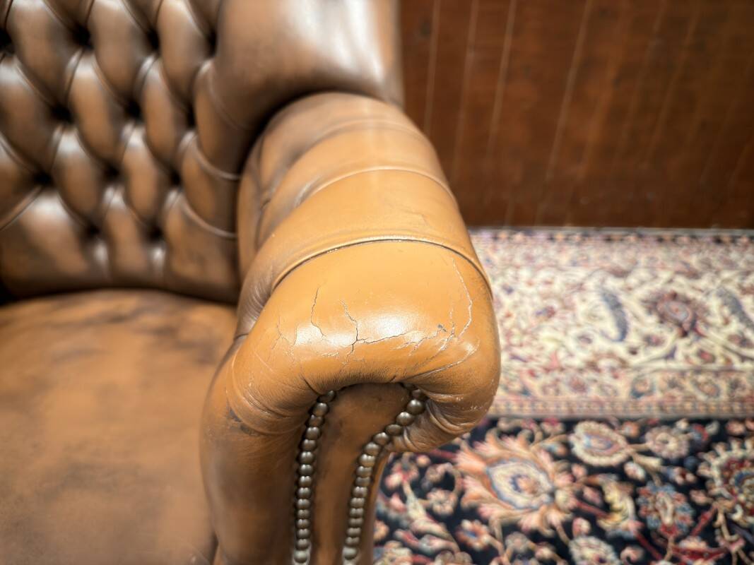 Classic English Chesterfield Director Chair Brown