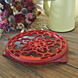 Red cast iron underside Le Creuset