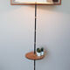 Lampadaire tripode vintage à tablette