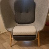 Pod PET Felt Privacy Chair